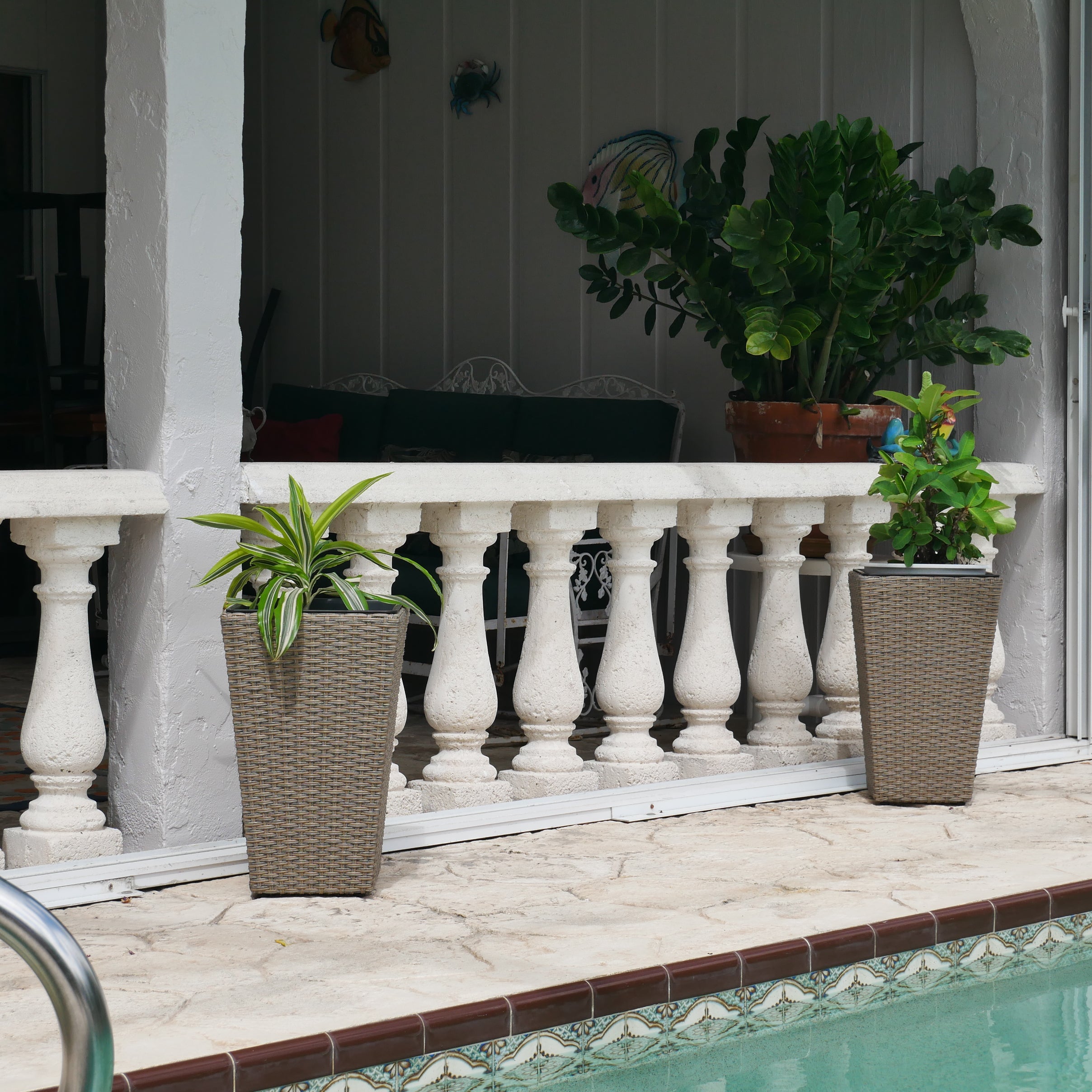 Set of 2 Wicker Planters, Medium